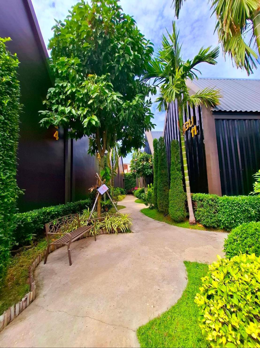 Sawasdee​ Buriram​ Resort Esterno foto
