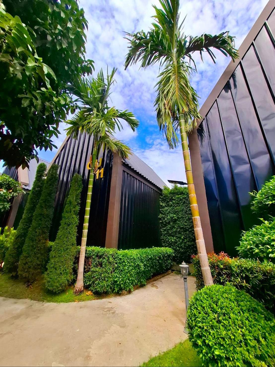 Sawasdee​ Buriram​ Resort Esterno foto