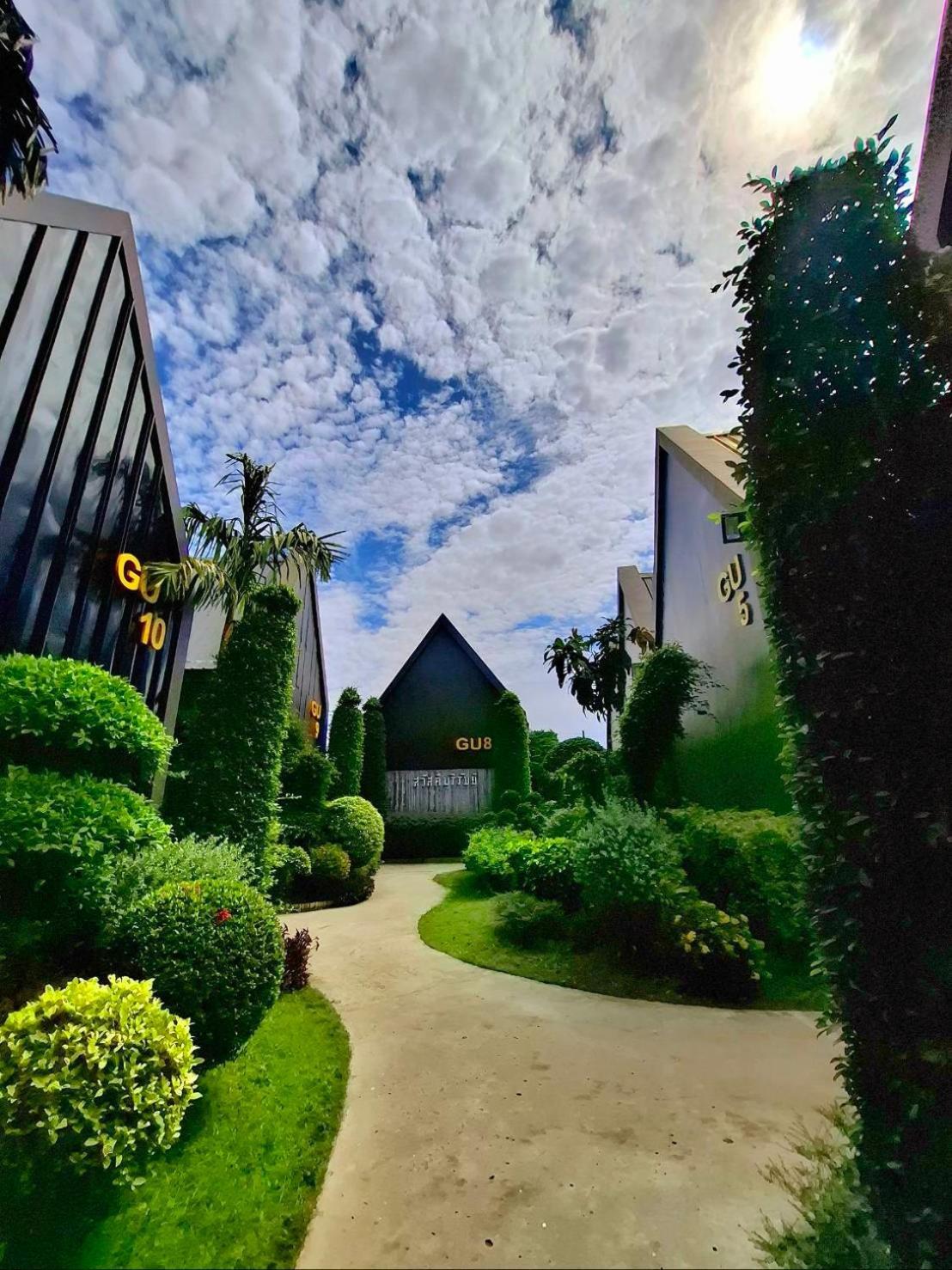 Sawasdee​ Buriram​ Resort Esterno foto