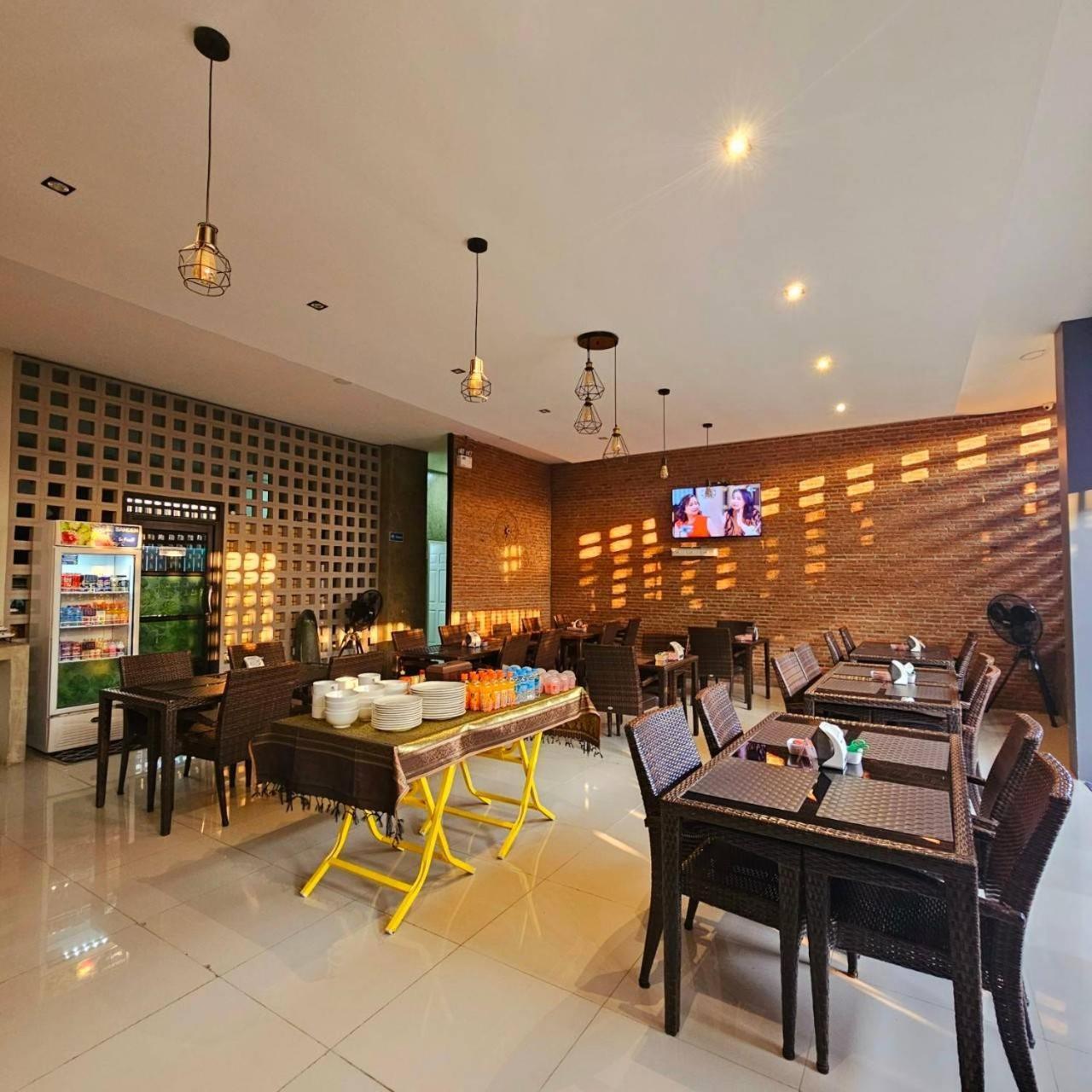 Sawasdee​ Buriram​ Resort Esterno foto