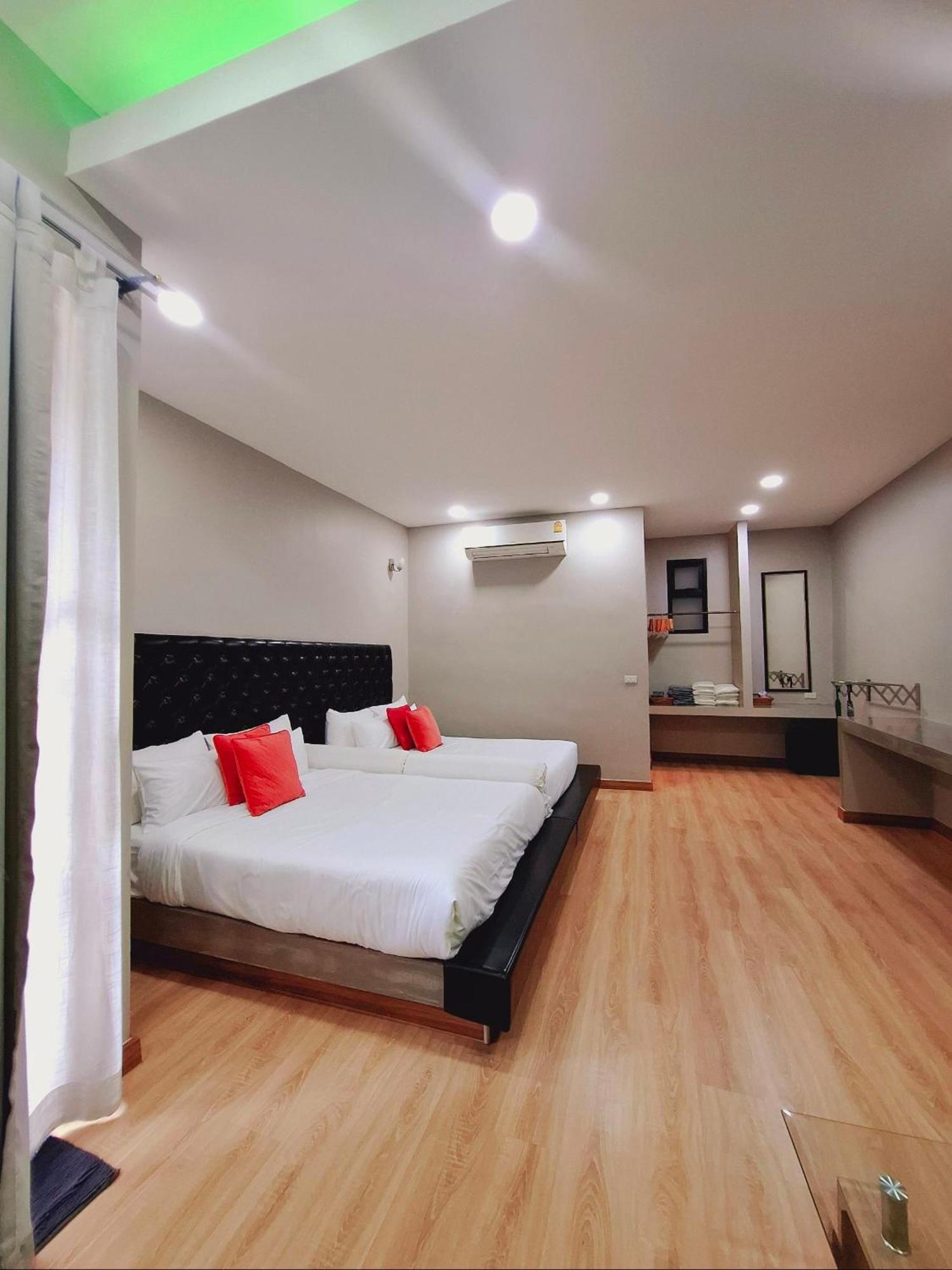 Sawasdee​ Buriram​ Resort Camera foto