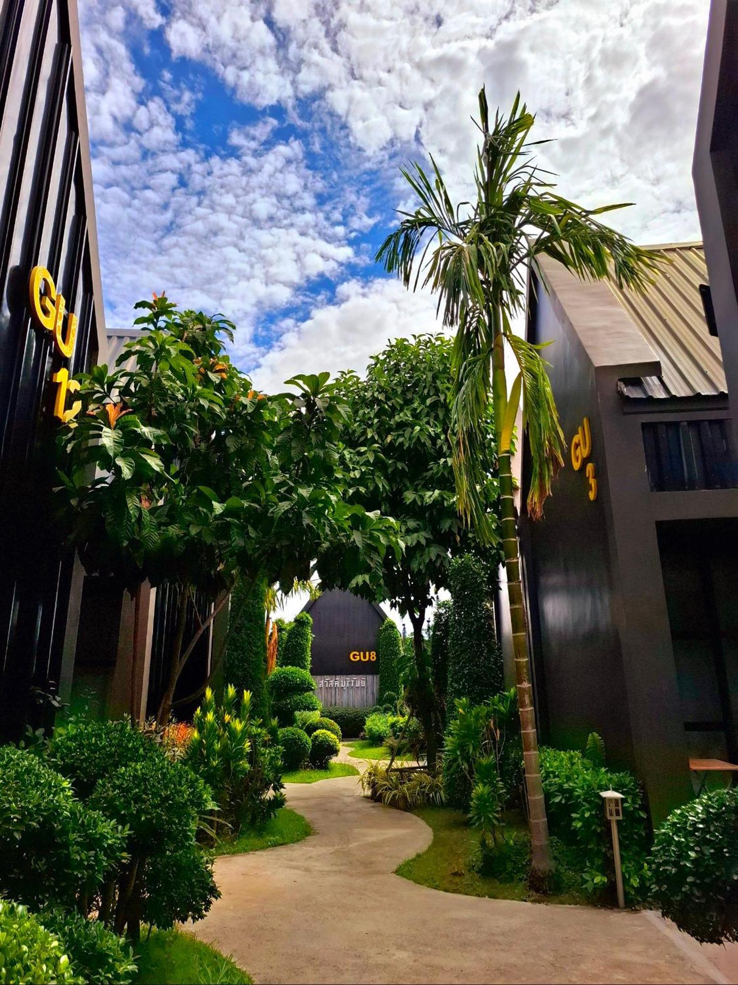 Sawasdee​ Buriram​ Resort Esterno foto