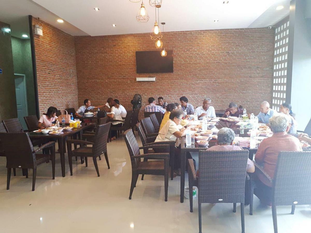 Sawasdee​ Buriram​ Resort Esterno foto